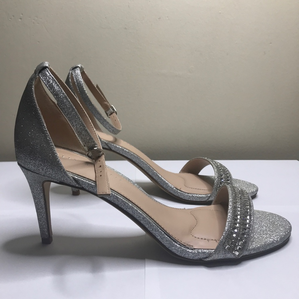 Kelly and Katie Sliver Heels size 9